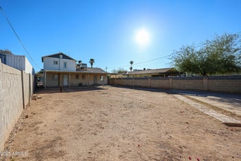 2232 13th St, Phoenix, AZ 85006