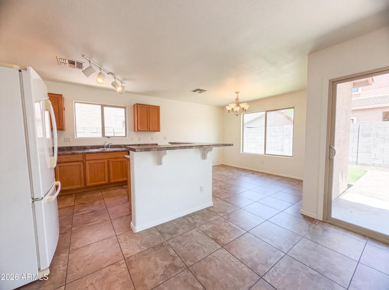 2232 Cochise Ave, Apache Junction, AZ 85119
