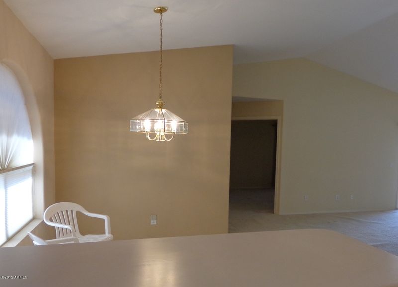 2232 E Foothill Dr, Phoenix, AZ 85024