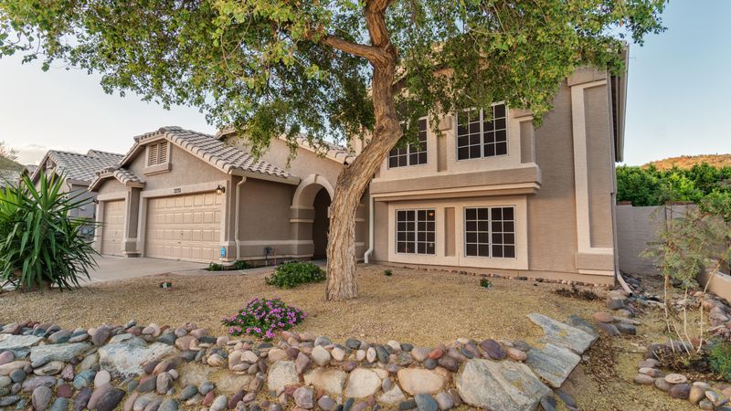 2232 E Granite View Dr, Phoenix, AZ 85048