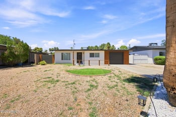 2232 Mitchell Dr, Phoenix, AZ 85016