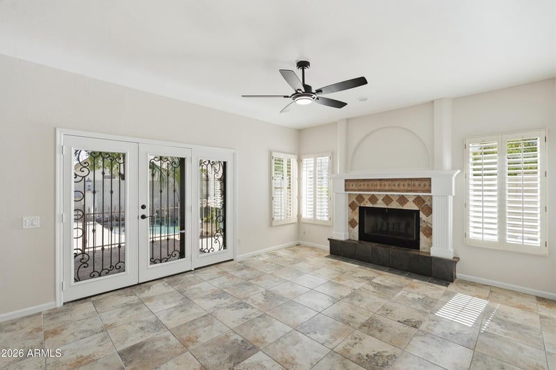 2232 E Tahitian Way, Gilbert, AZ 85234