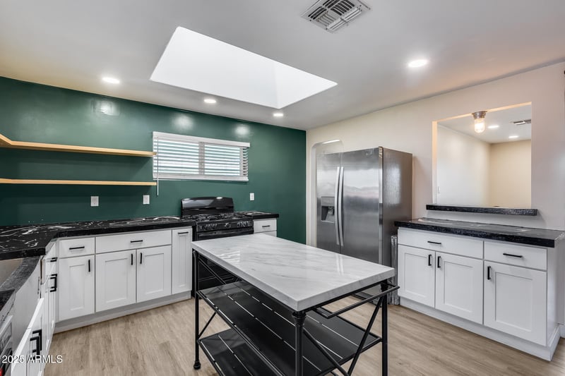 2232 San Miguel Ave, Phoenix, AZ 85015