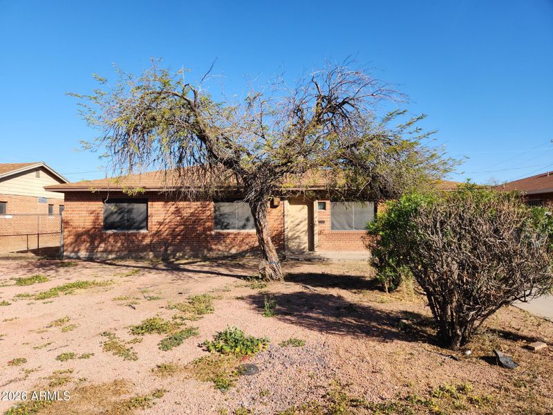 2232 W Georgia Ave, Phoenix, AZ 85015