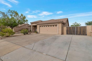 22322 108th Ave, Sun City, AZ 85373