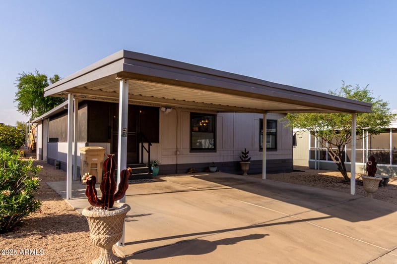 2233 Behrend Dr #128, Phoenix, AZ 85024
