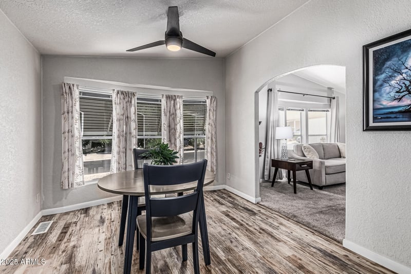 2233 Behrend Dr #162, Phoenix, AZ 85024