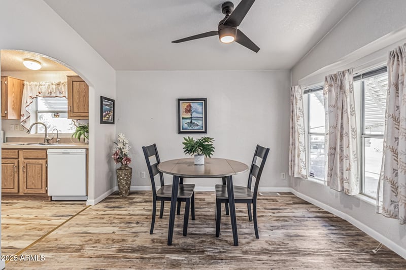 2233 Behrend Dr #162, Phoenix, AZ 85024