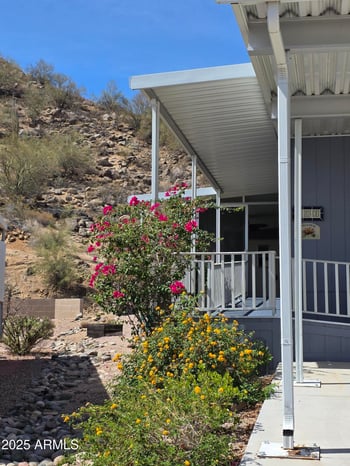 2233 Behrend Dr #203, Phoenix, AZ 85024