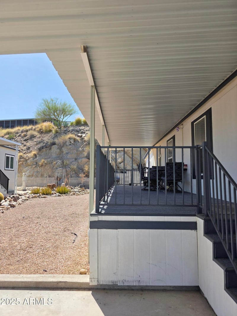 2233 Behrend Dr #211, Phoenix, AZ 85024
