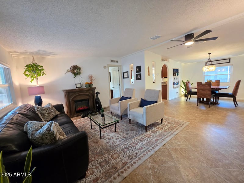 2233 Behrend Dr #26, Phoenix, AZ 85024