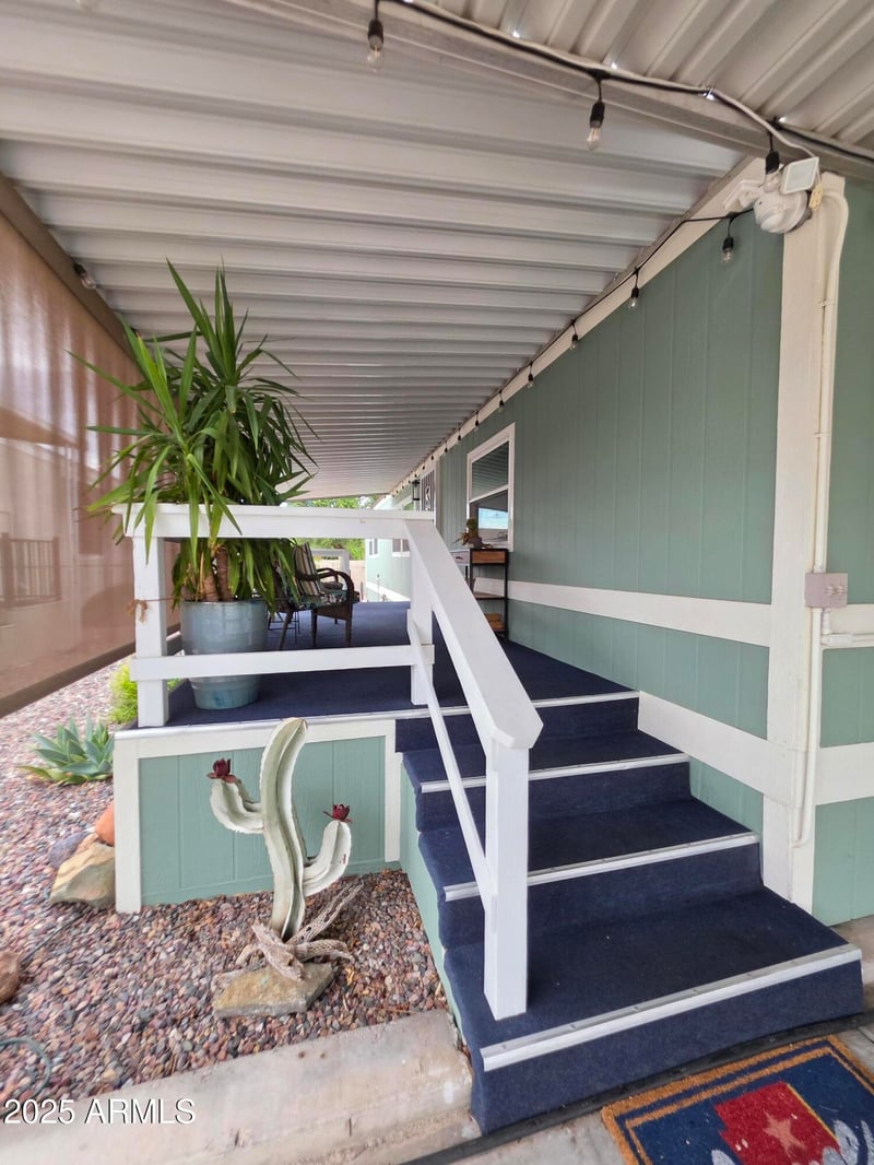 2233 Behrend Dr #26, Phoenix, AZ 85024