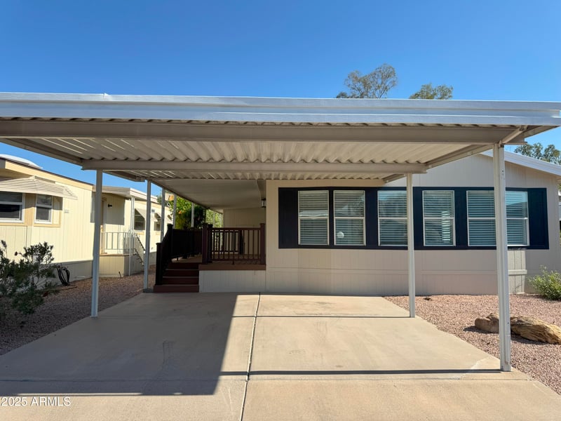 2233 Behrend Dr #29, Phoenix, AZ 85024