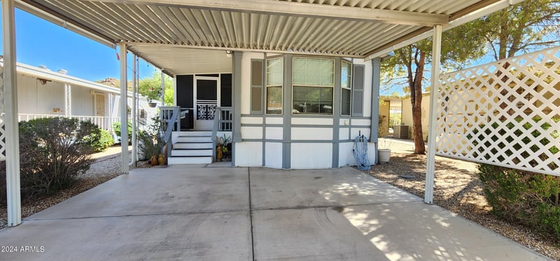 2233 Behrend Dr #41, Phoenix, AZ 85024