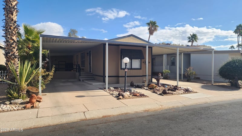 2233 Behrend Dr #61, Phoenix, AZ 85024