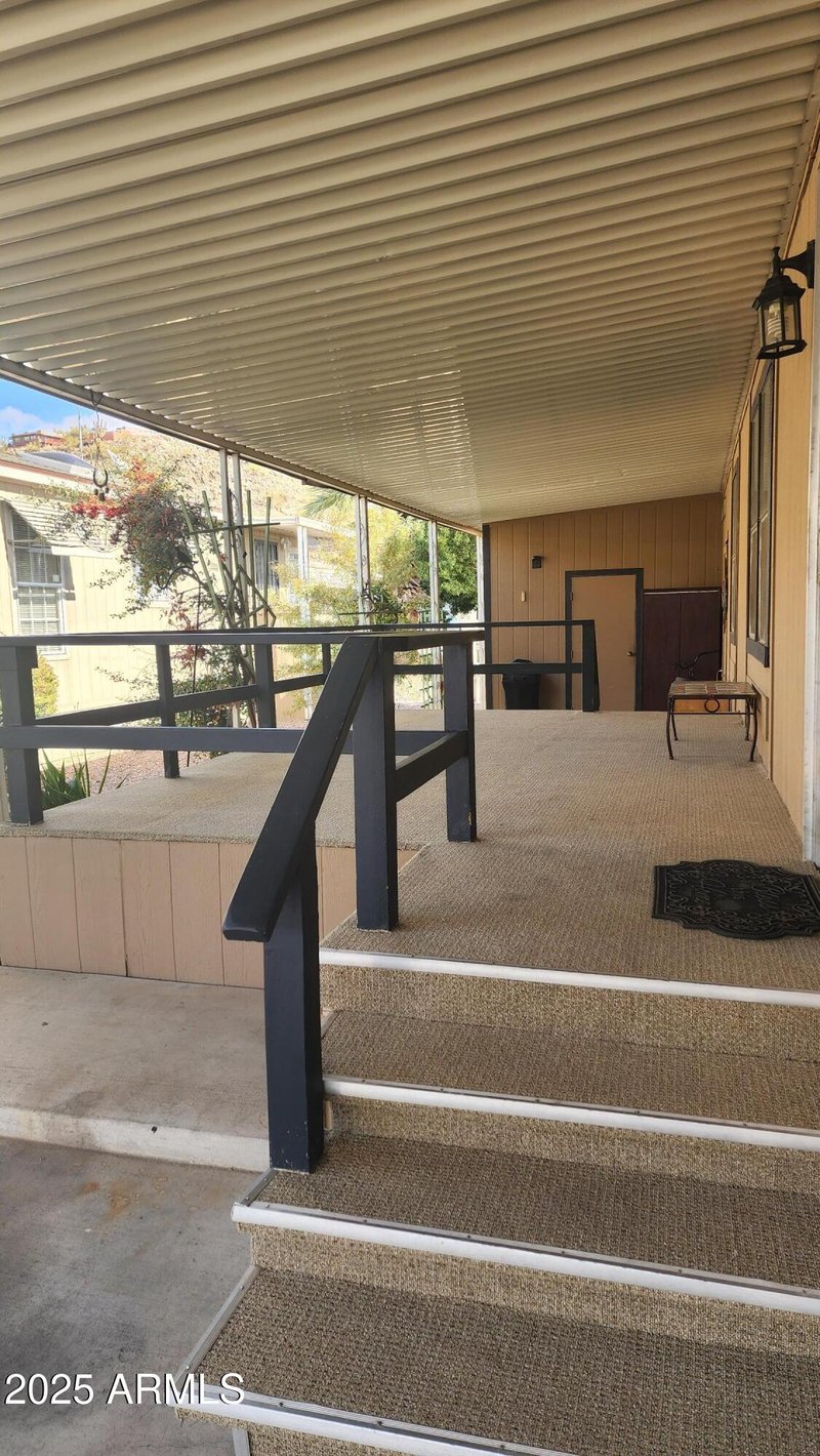 2233 Behrend Dr #61, Phoenix, AZ 85024