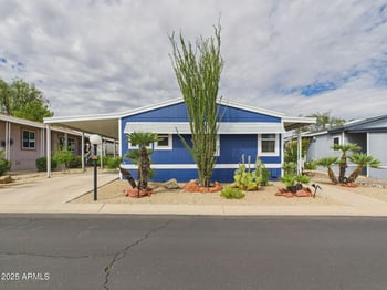 2233 Behrend Dr #8, Phoenix, AZ 85024