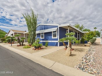 2233 Behrend Dr #8, Phoenix, AZ 85024