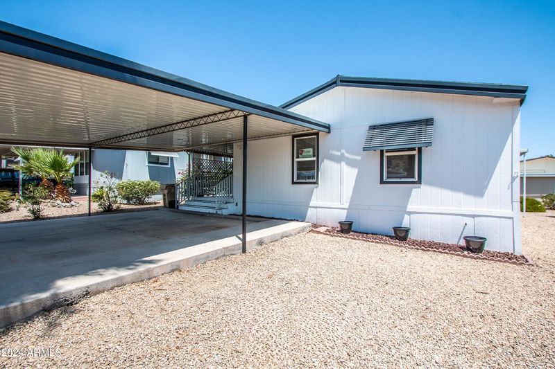 2233 E Behrend Dr #110, Phoenix, AZ 85024