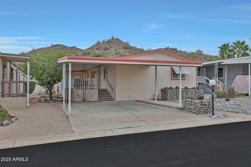 2233 E Behrend Dr #153, Phoenix, AZ 85024