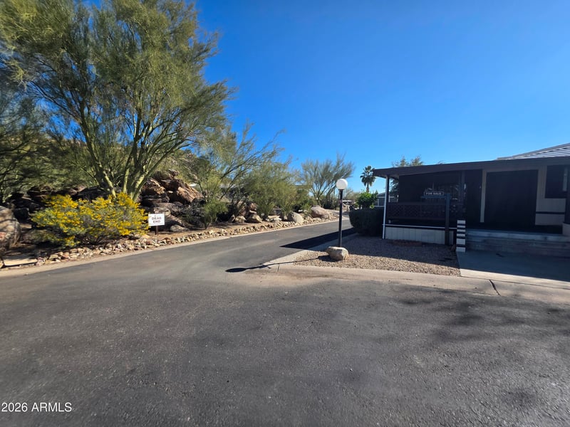 2233 E Behrend Dr #178, Phoenix, AZ 85024