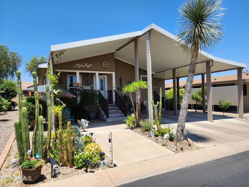 2233 E Behrend Dr #18, Phoenix, AZ 85024