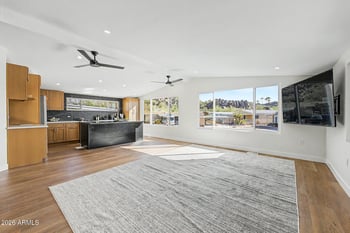 2233 E Behrend Dr #34, Phoenix, AZ 85024