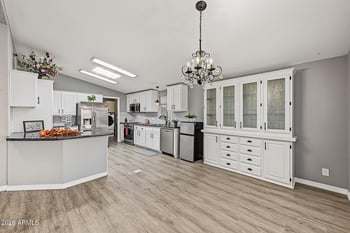 2233 E Behrend Dr #9, Phoenix, AZ 85024