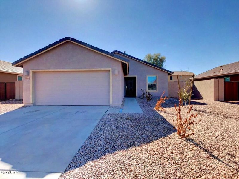 2233 E Dust Devil Dr, San Tan Valley, AZ 85143
