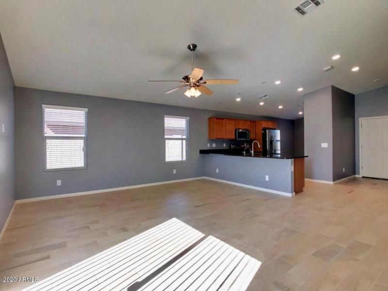 2233 E Dust Devil Dr, San Tan Valley, AZ 85143