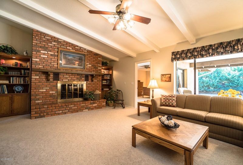 2233 E Inglewood St, Mesa, AZ 85213