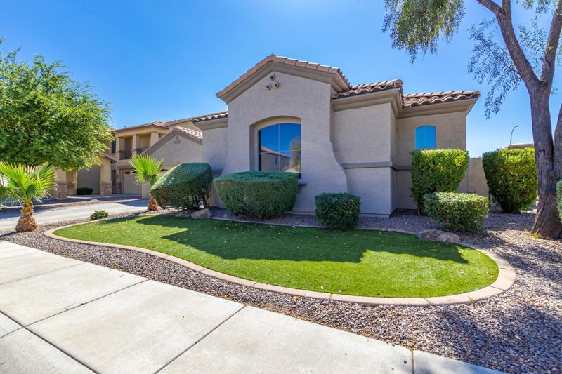 2233 E Jade Ct, Chandler, AZ 85286