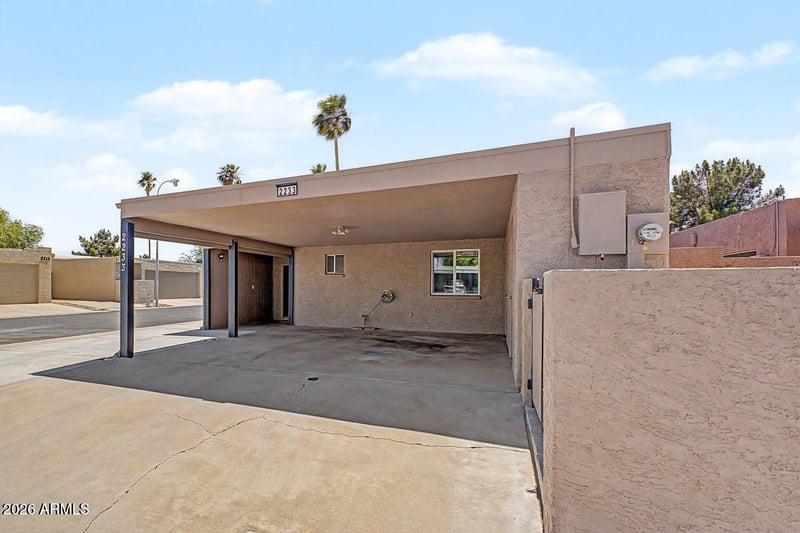 2233 N Recker Rd, Mesa, AZ 85215