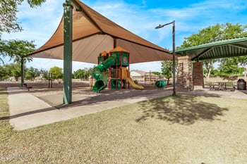 2233 Nielson St, Gilbert, AZ 85295