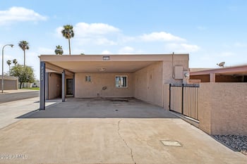 2233 Recker Rd, Mesa, AZ 85215