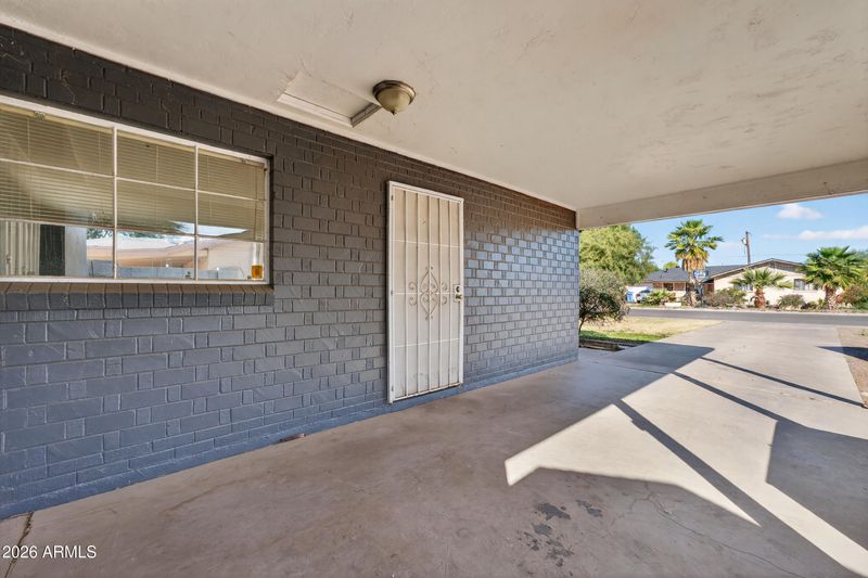 2233 W Flower St, Phoenix, AZ 85015