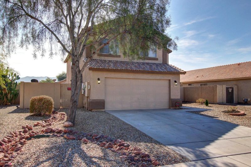 2233 W Saint Catherine Ave, Phoenix, AZ 85041
