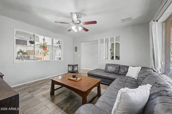 2233 W Sequoia Dr, Phoenix, AZ 85027