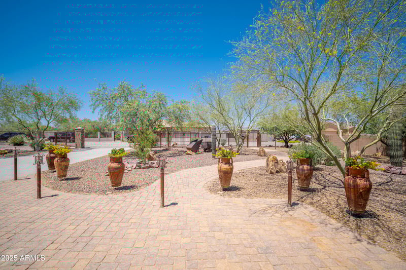 22337 Calle De Los Flores --, Wittmann, AZ 85361