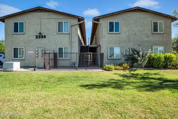 2234 Hazelwood St, Phoenix, AZ 85015