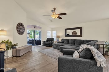 2234 Wahalla Ln, Phoenix, AZ 85024