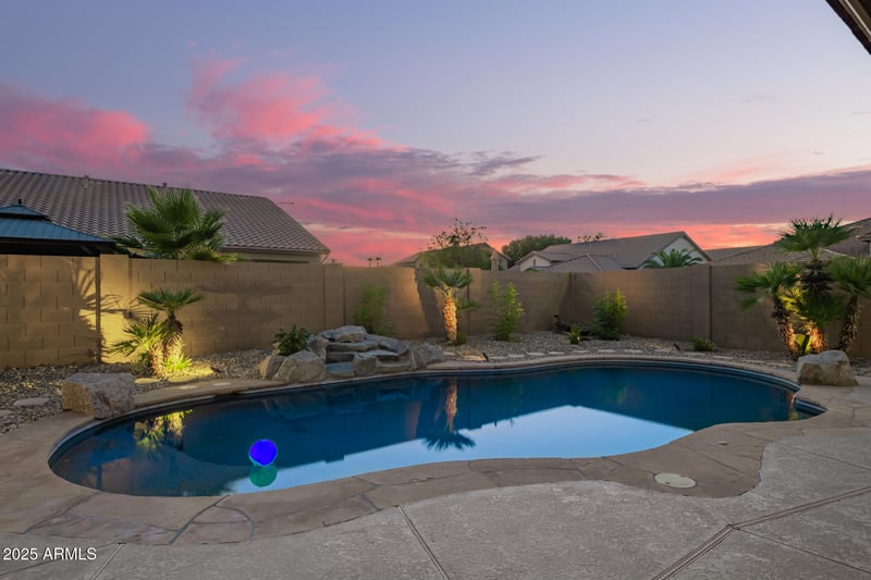 22342 79th Dr, Peoria, AZ 85383