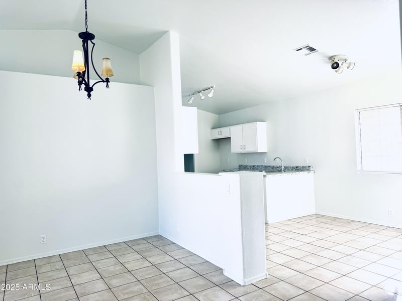 2235 89th Ave, Phoenix, AZ 85037