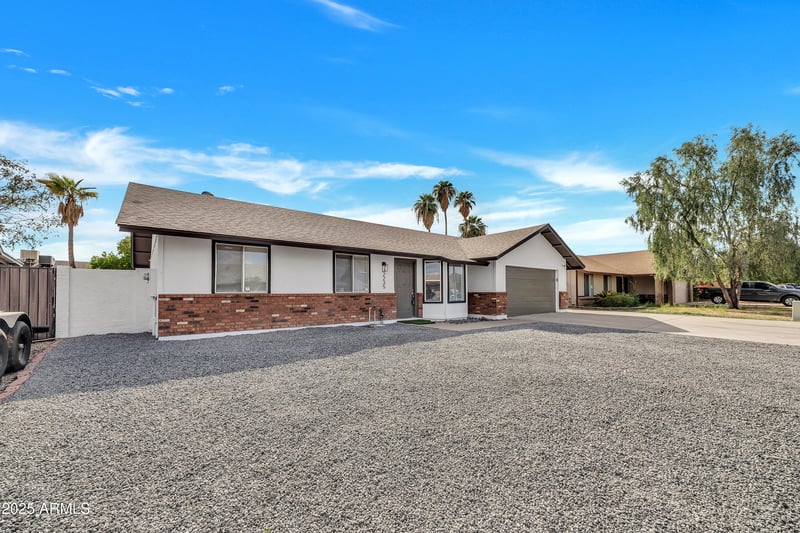 2235 Dolphin Ave, Mesa, AZ 85204