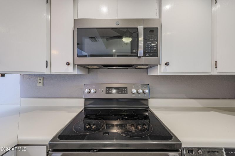 2235 E Catalina Dr, Phoenix, AZ 85016