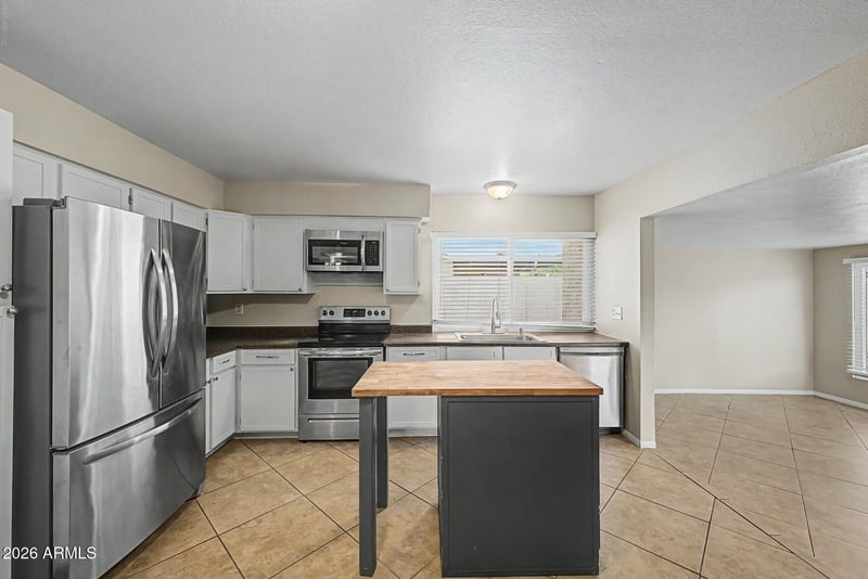 2235 El Moro Ave, Mesa, AZ 85202
