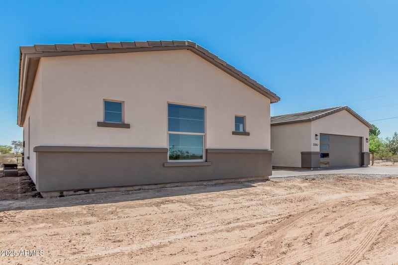 22352 Daley Ln, Surprise, AZ 85387