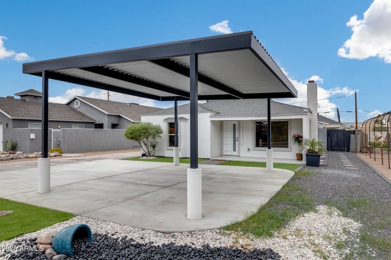 2236 22nd St, Phoenix, AZ 85006