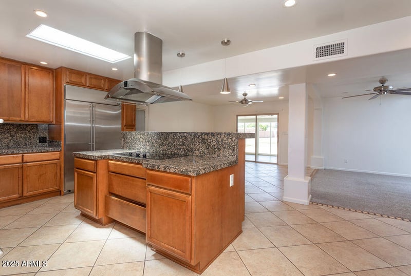 2236 Contessa Cir, Mesa, AZ 85213