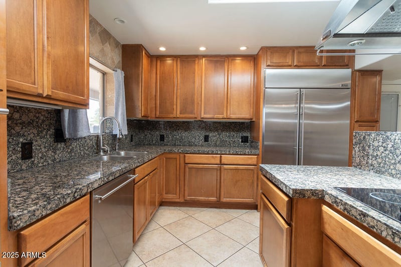 2236 Contessa Cir, Mesa, AZ 85213